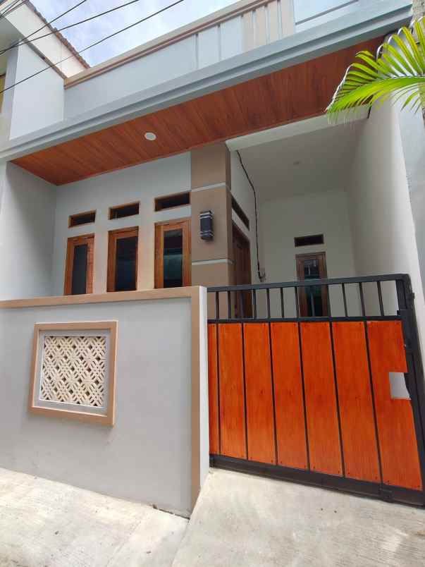 rumah baru akses motor di kayumanis matraman jaktim