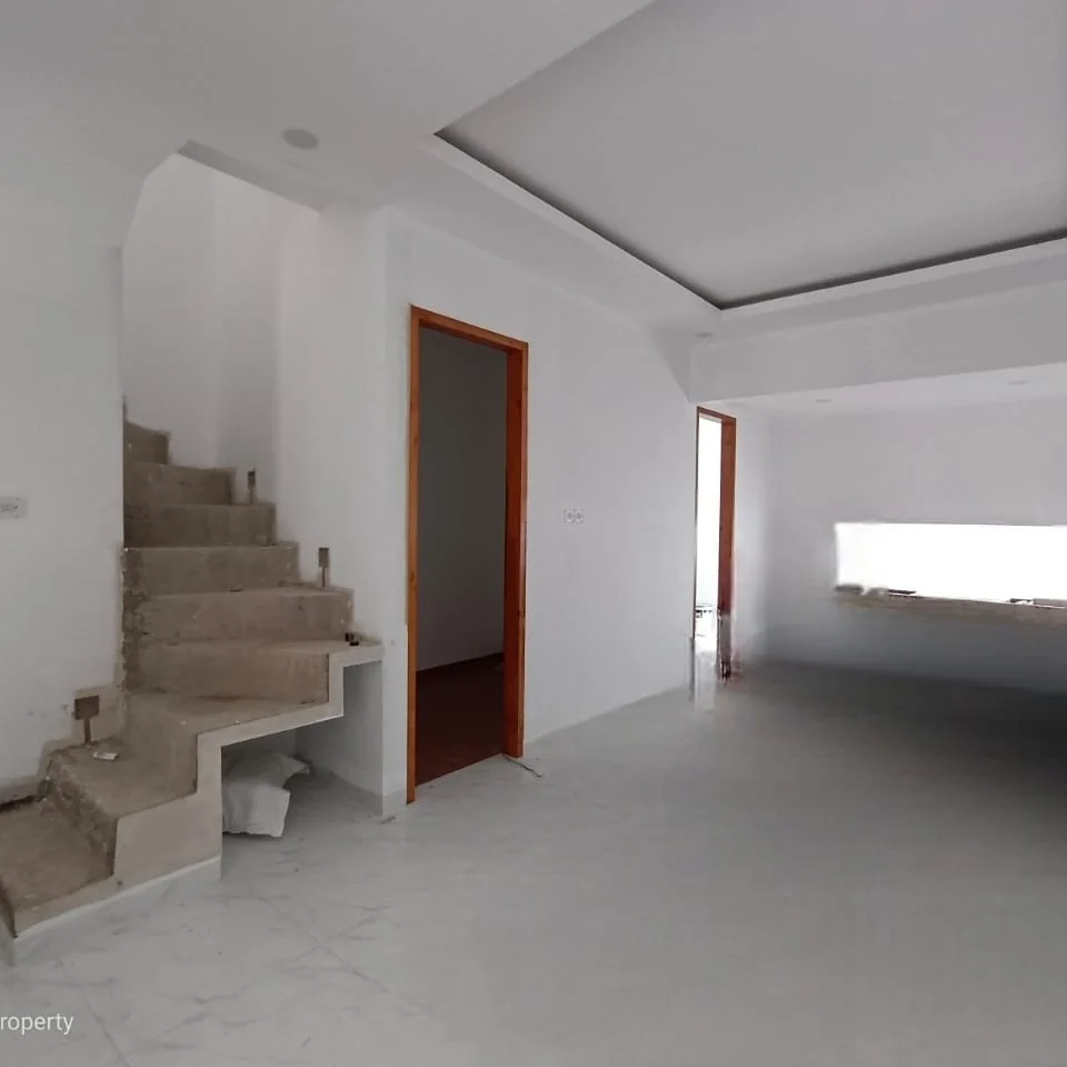 rumah baru dalam cluster di pesanggrahan