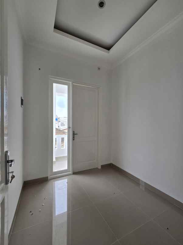 rumah baru dalam cluster di pondok kopi jaktim