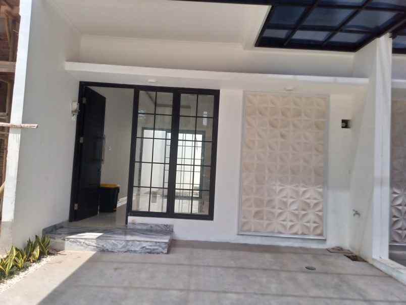 rumah baru mewah siap huni dekat bintaro exchange