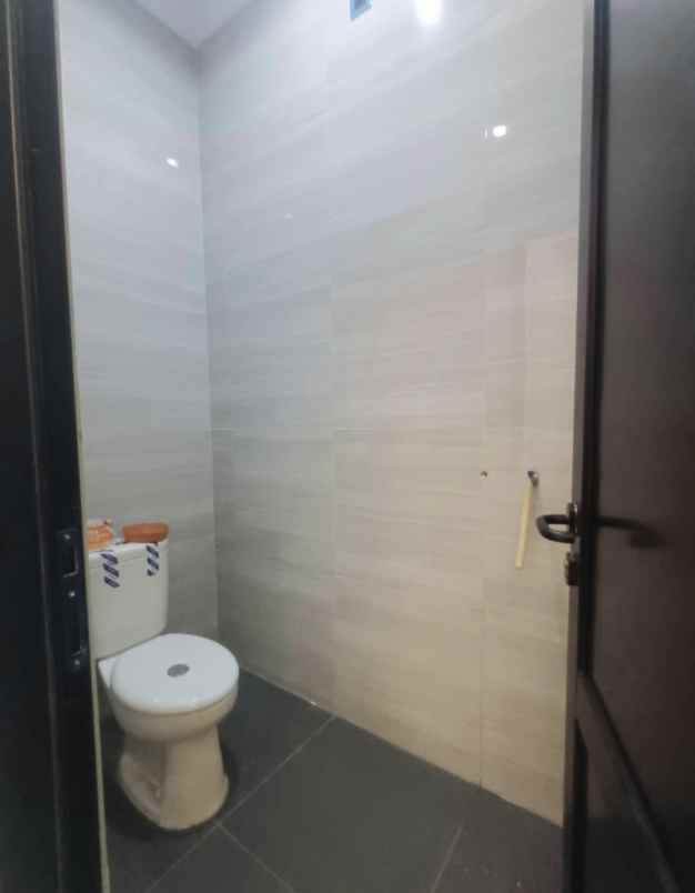 rumah baru siap ditempati jagakarsa jakarta selatan