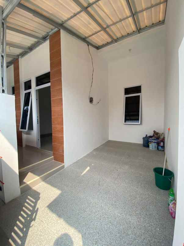 rumah baru siap huni di medang lestari gading serpong