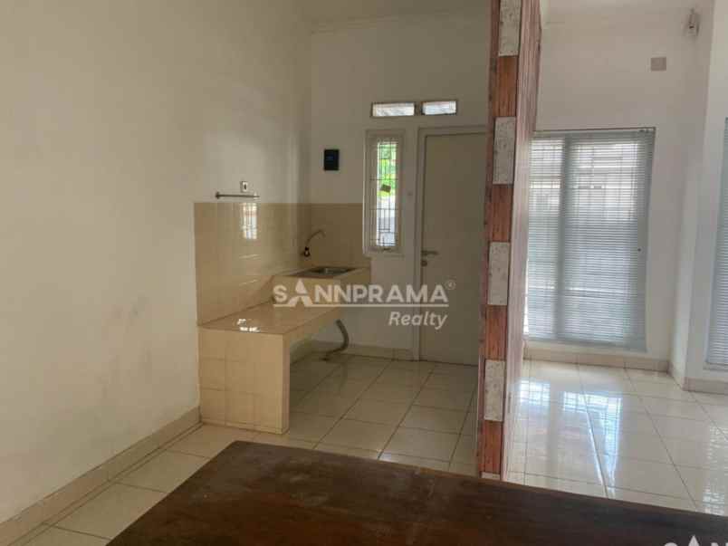 rumah cantik di bella casa residence depok tamlin