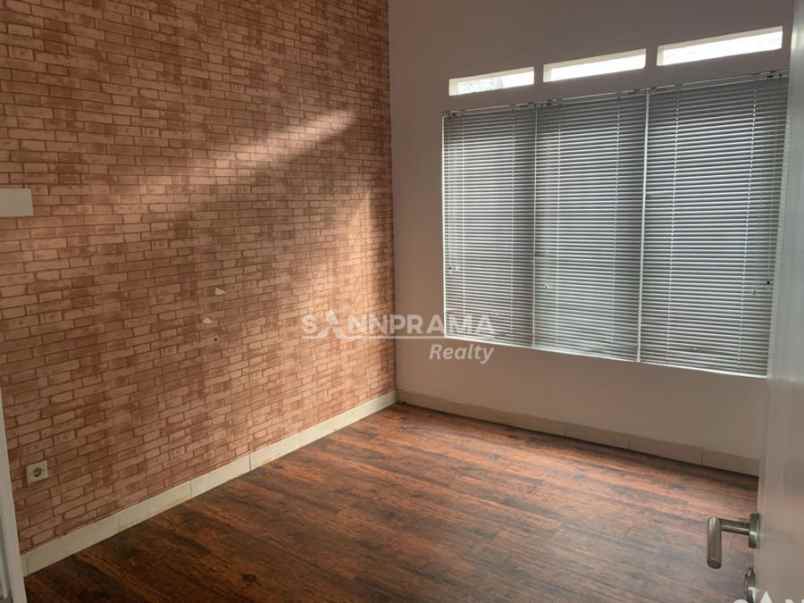 rumah cantik di bella casa residence depok tamlin