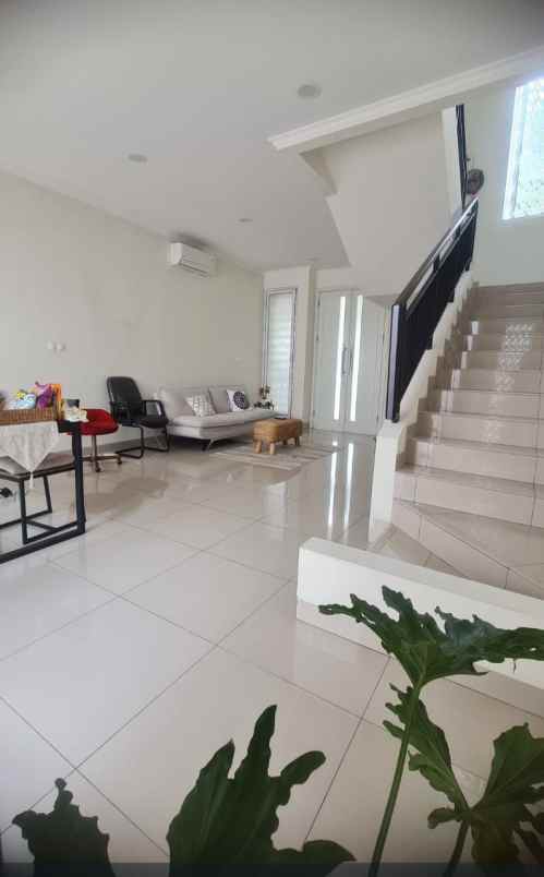 rumah cluster amanda summarecon gedebage bandung