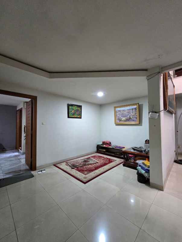 rumah dalam komplek cipinang cempedak jakarta timur