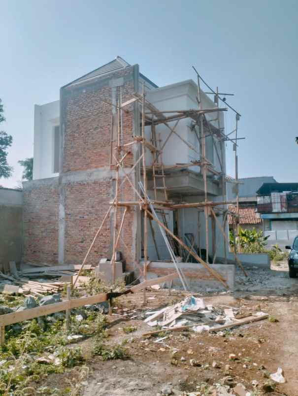 rumah dijual 2 lantai di jatimulya bekasi timur