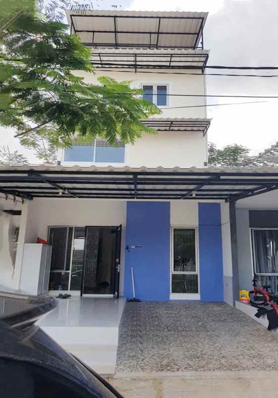 rumah dijual 4 lantai di mutiara gading city bekasi