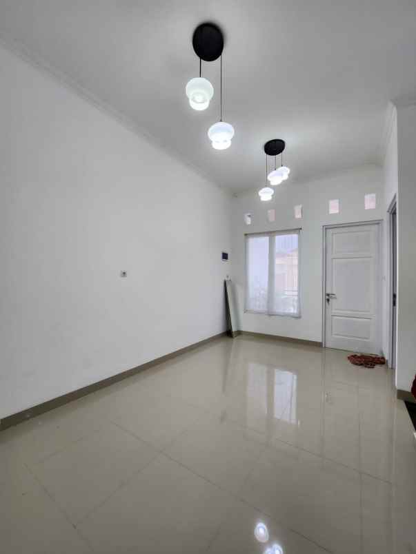 rumah dijual di pondok bambu duren sawit jakarta timur