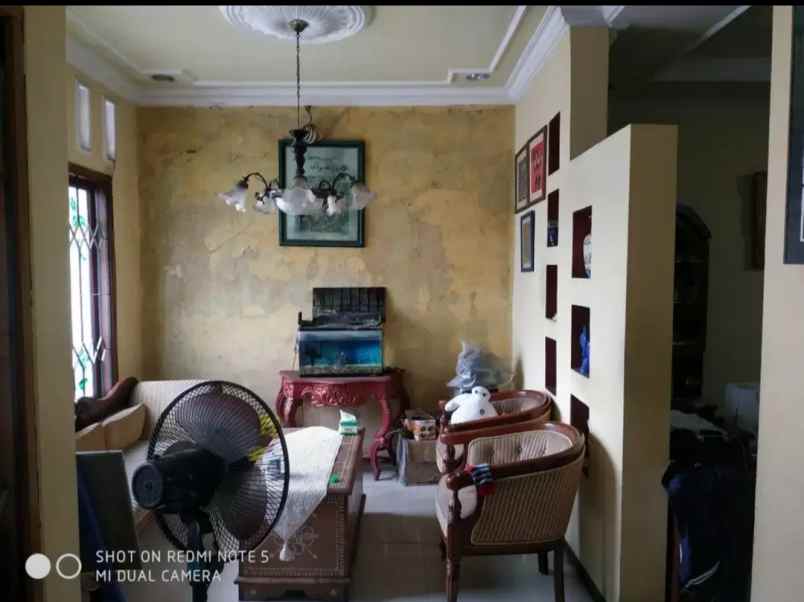 rumah dijual jalan raden intan barat surabaya