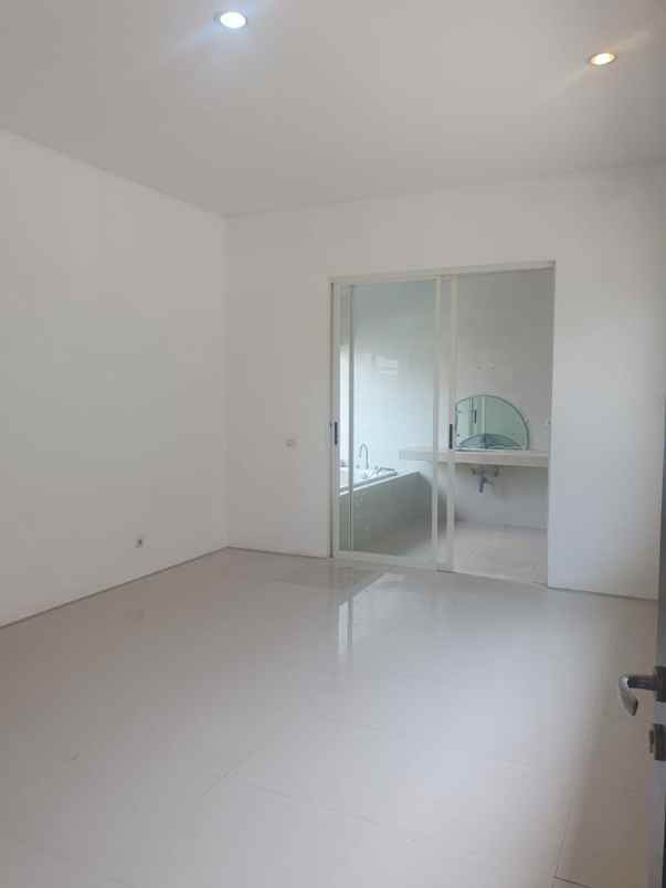 rumah graha natura dekat lontar citraland pakuwon dnd