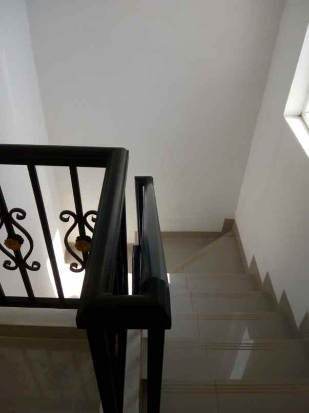 rumah jaka mulya kec bekasi selatan