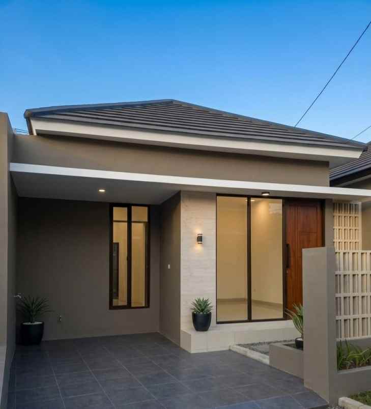 rumah jl godean km 10 sleman yogyakarta