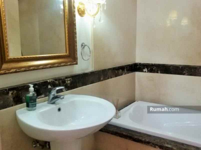 rumah jl pejaten barat kemang