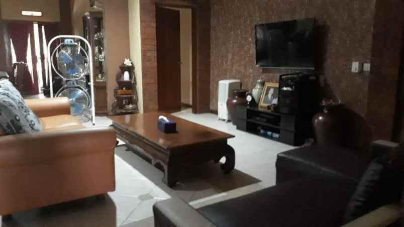 rumah kelapa hijau jagakarsa kec