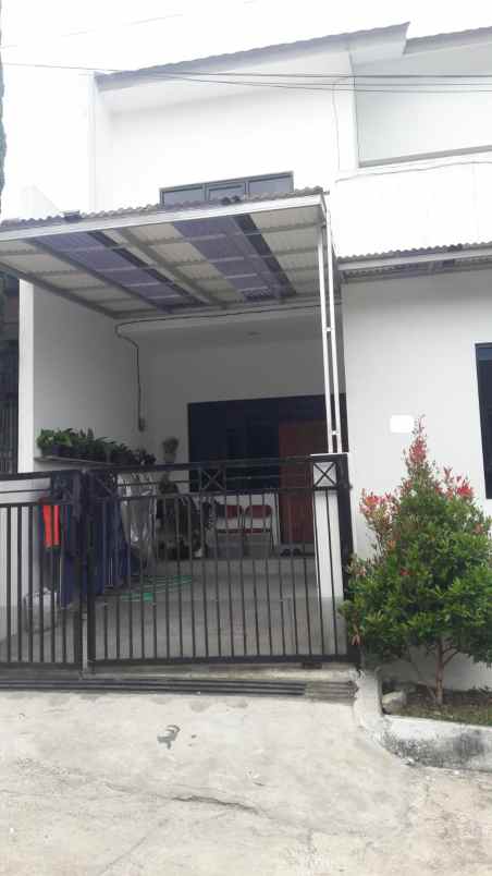 rumah komplek cihanjuang hook 10 menit pemkot cimahi