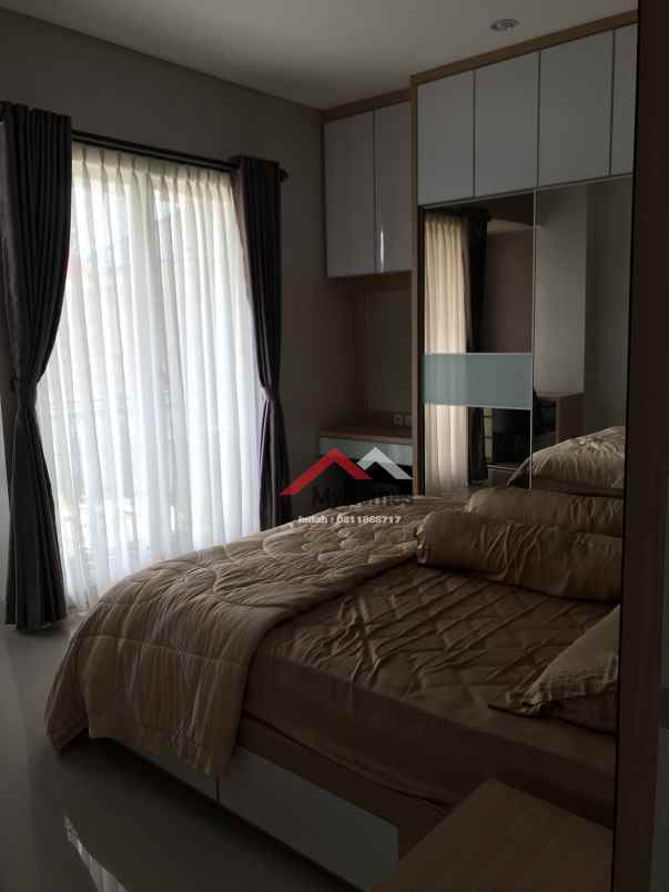 rumah kranggan cibubur