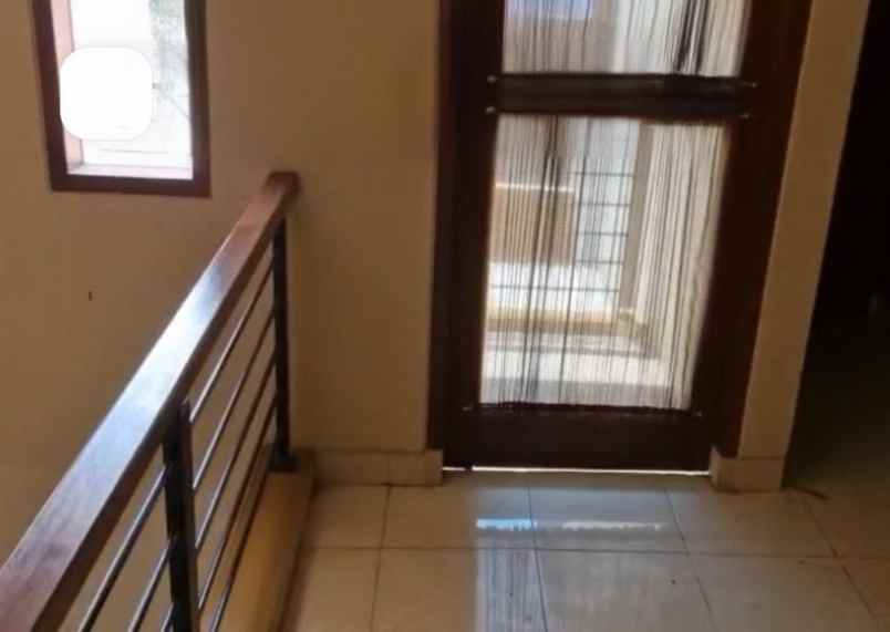 rumah luas murah komplek bumi panyawangan cileuny