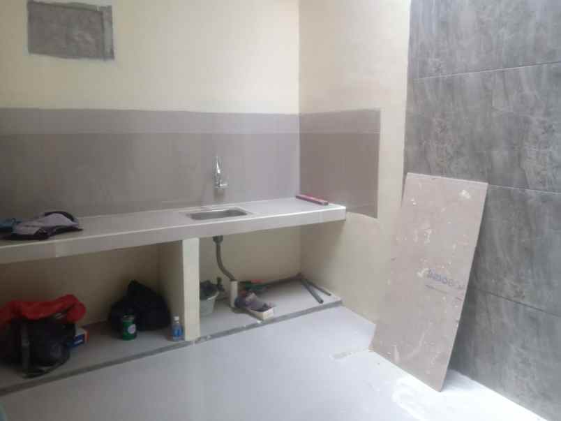 rumah mampang pancoran mas depok