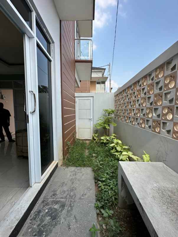 rumah masa depan siap huni cibubur hook jakarta timur