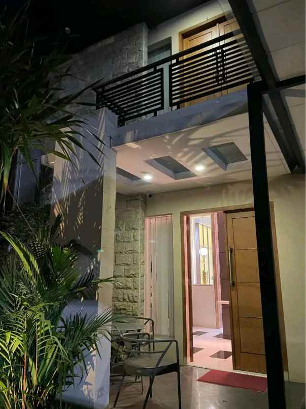 rumah mewah ready di rajabasa semarang