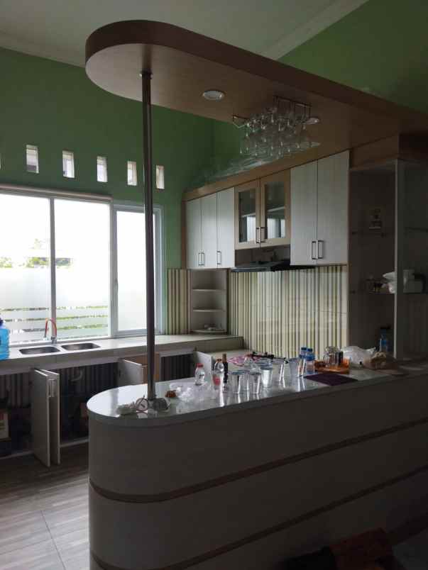 rumah mewah siap huni