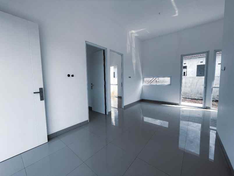 rumah minimalis baru di kawasan mijen semarang