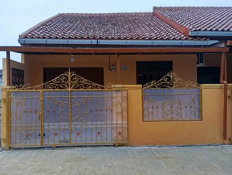 rumah murah berkualitas 7 menit ke stasiun citayam