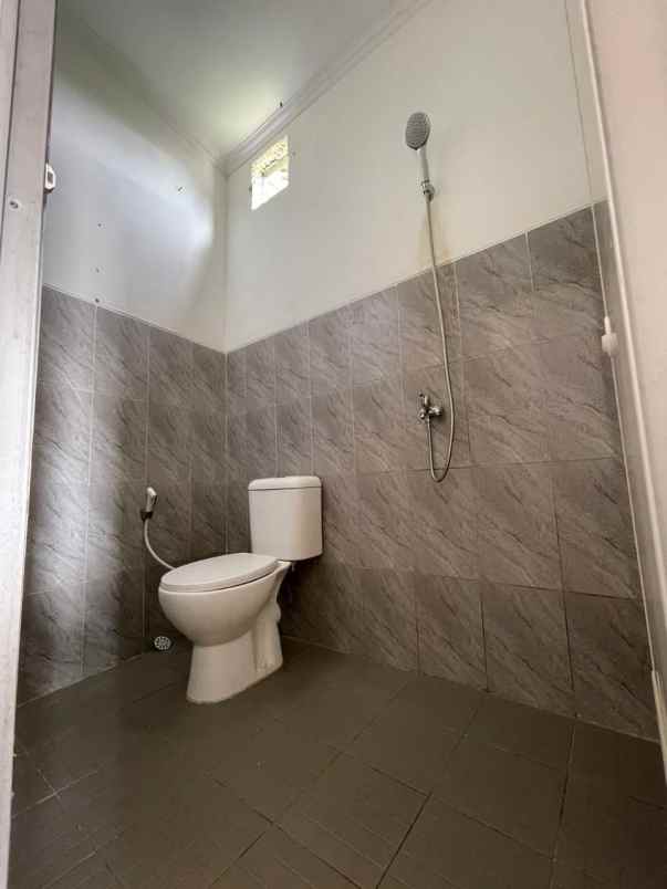 rumah pengasinan sawangan kota