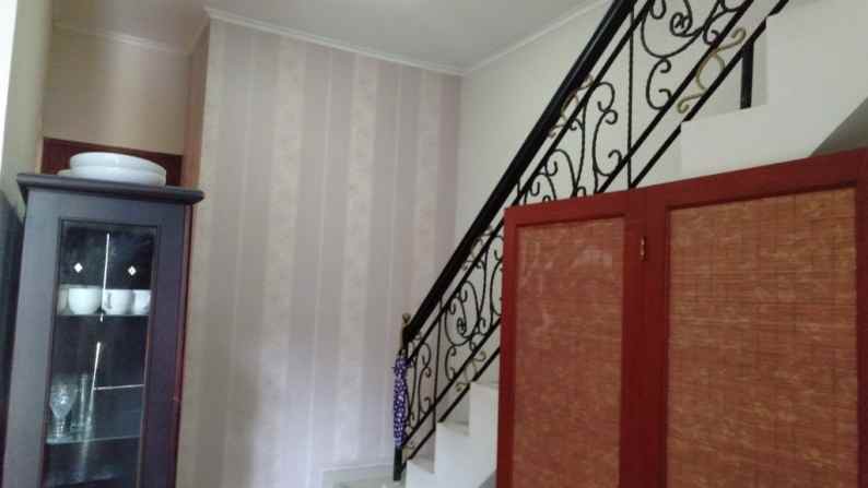 rumah permata puri laguna