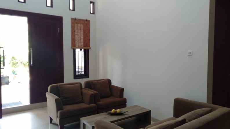 rumah permata puri laguna