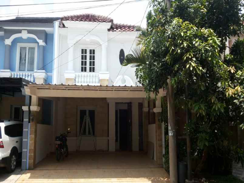 rumah raffles hills jl aternatif