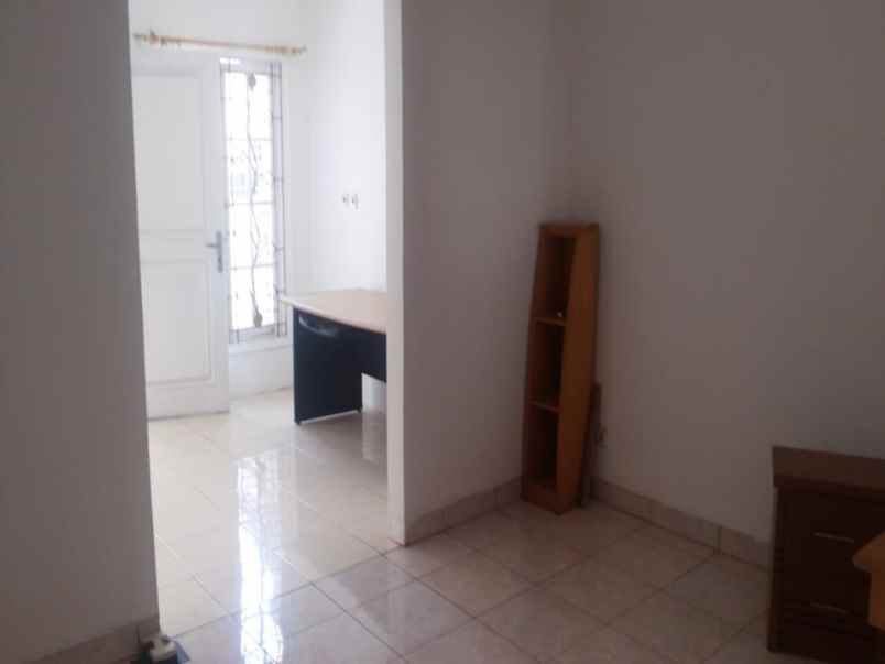 rumah raffles hills jl aternatif