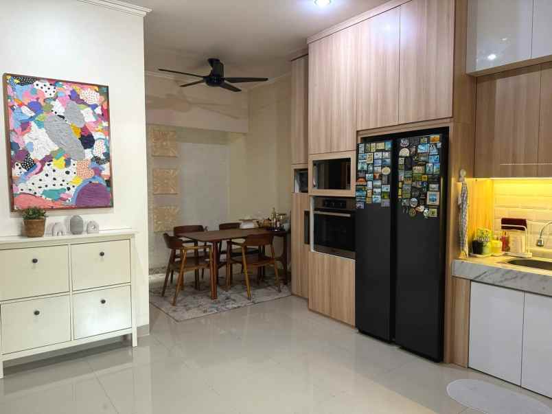 rumah second dalam cluster di jatibening baru bekasi