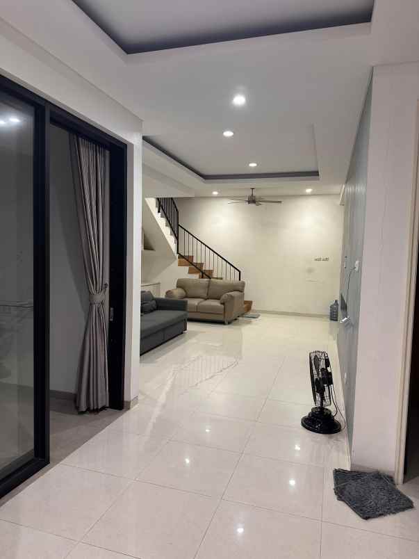 rumah semi furnished di pamulang tangsel
