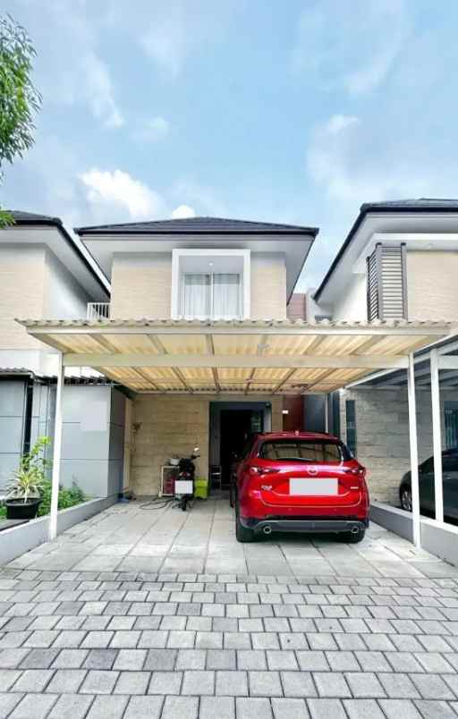 rumah semi furnished di perumahan elite graha natura s