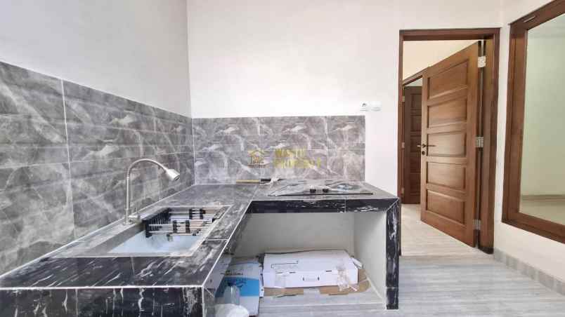 rumah siap huni dekat exit tol jogja solo di kalasan