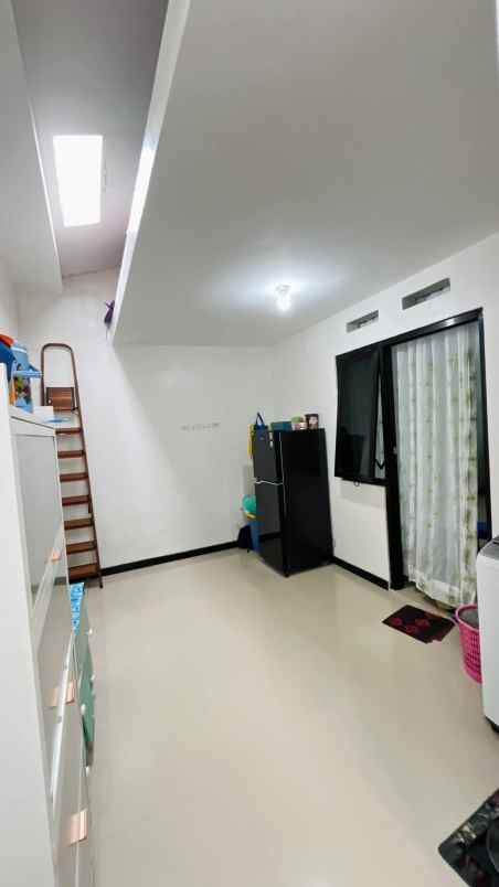 rumah siap huni lokasi villa bukit tidar