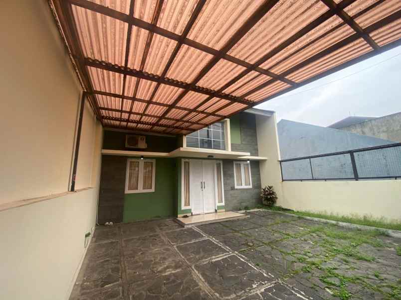 rumah strategis komplek arcamanik perluasan bandung