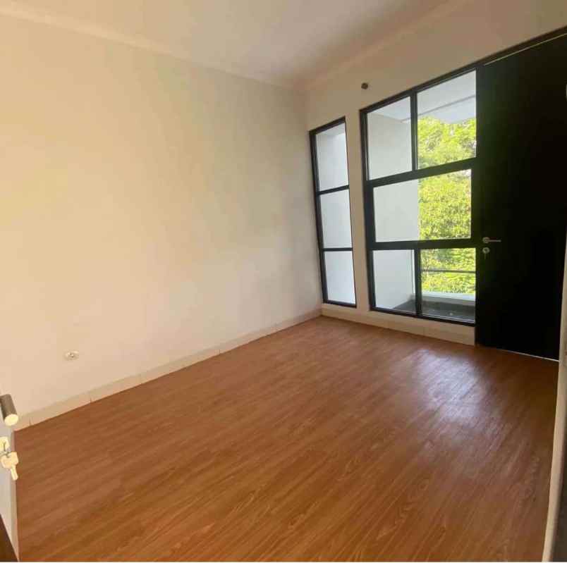 rumah terawat siap huni di cendana residence pamulang