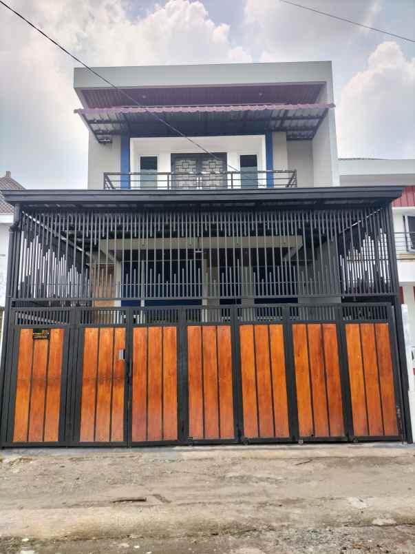 setiabudi tanjung sari 600 jutaan sudah dapat 2 lantai