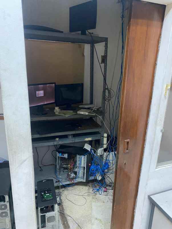 sewa office space di cikini menteng jakarta pusat