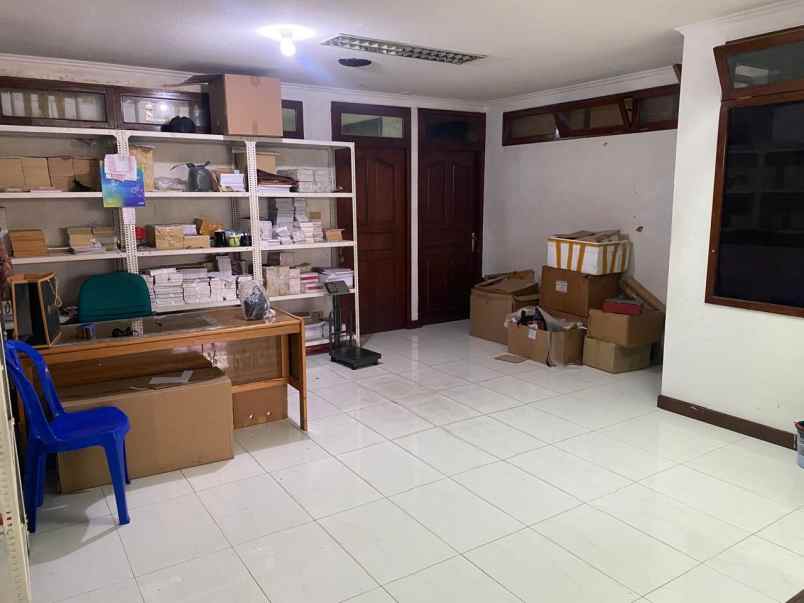 sewa office space di cikini menteng jakarta pusat