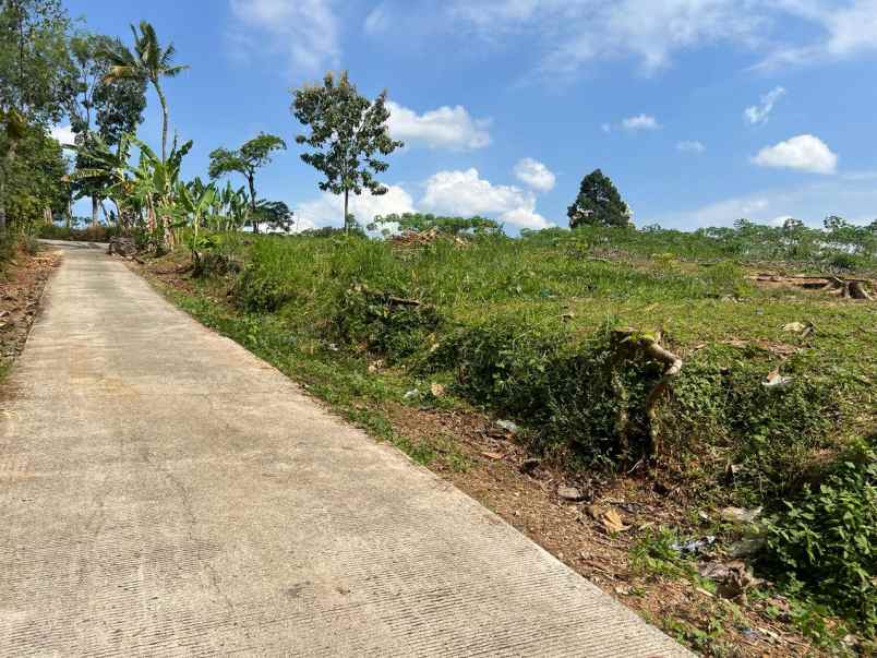 tanah 1600m cocok bangun rumah karanganyar