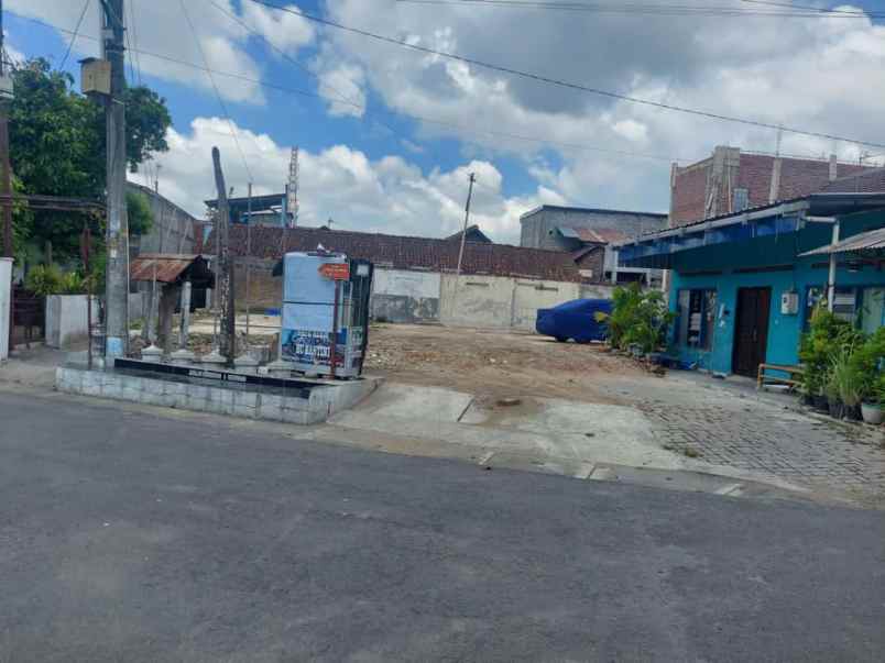 tanah bagus tepi aspal jl menjenengan wirobrajan