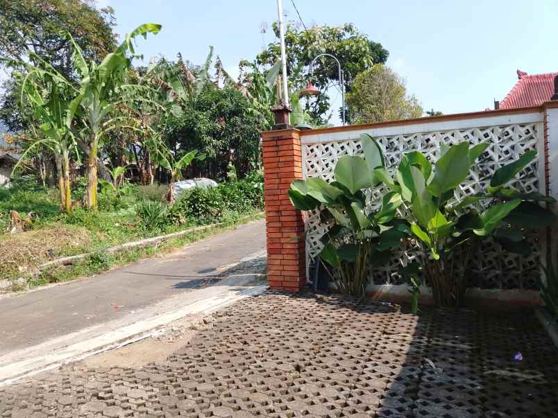 vila di daerah ciater subang jawa barat