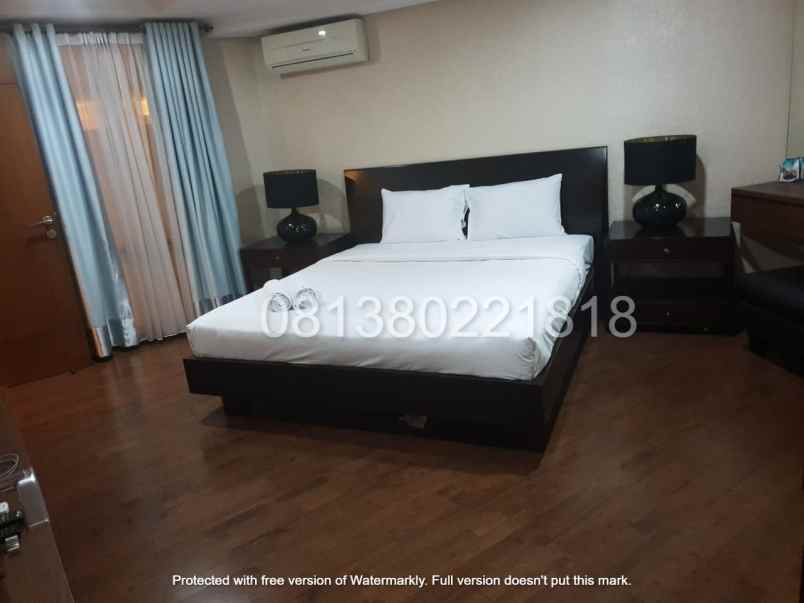 apartemen jl mega kuningan setiabudi