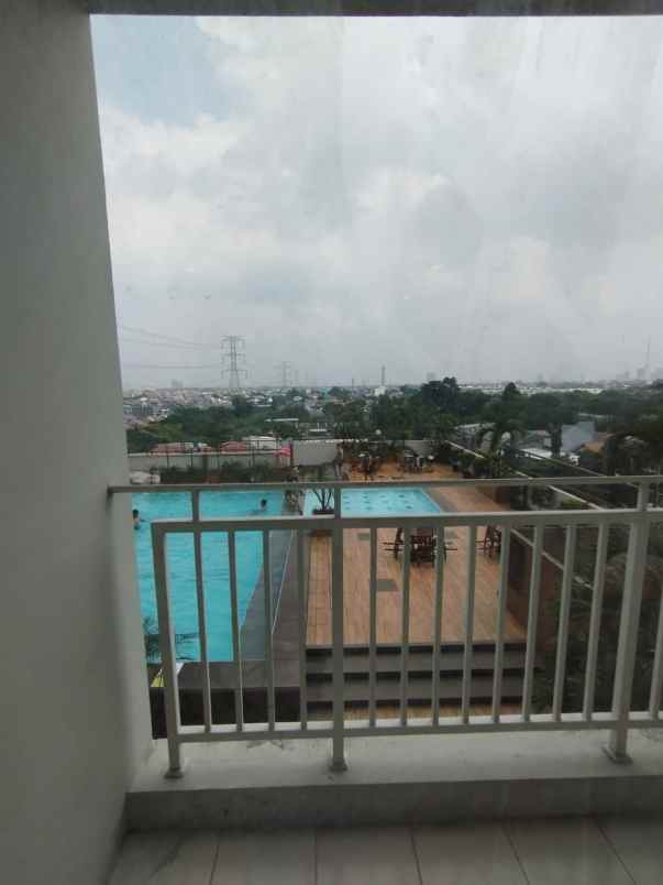 apartemen parung jaya karang tengah