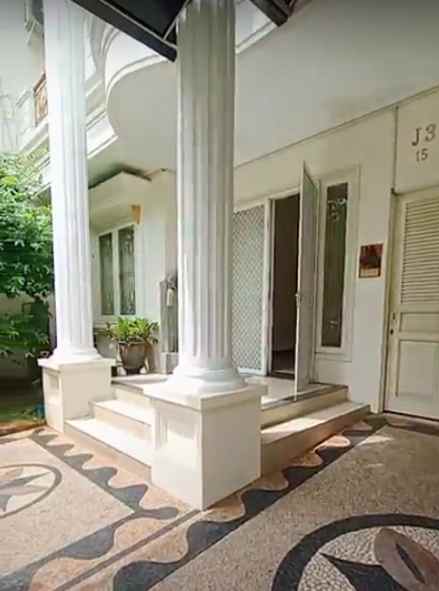 araya 2 rumah siap huni kawasan mewah lokasi plg elit