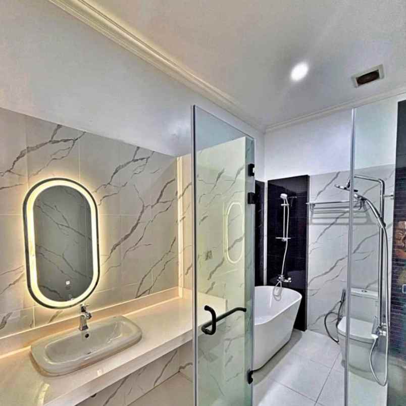 bagai istana rumah pejaten pasar minggu